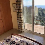 A Peaceful Haven In A Quiet Location With Exceptional Sea Views * Akhladherí