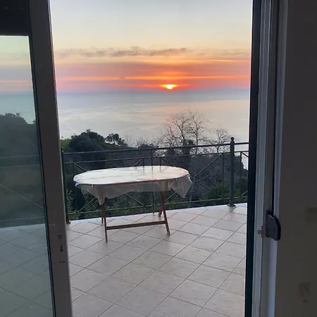 A Peaceful Haven In A Quiet Location With Exceptional Sea Views * Akhladheri