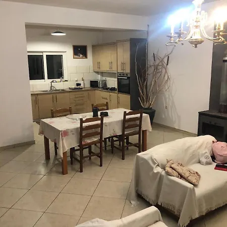 A Peaceful Haven In A Quiet Location With Exceptional Sea Views * Akhladherí