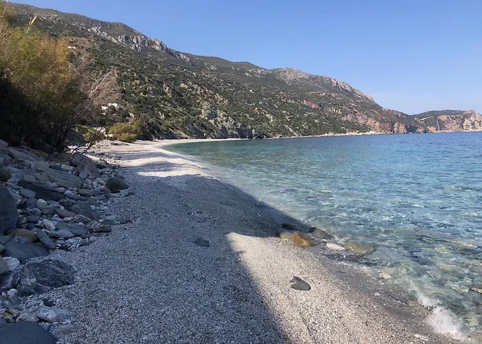 Villa A Peaceful Haven In A Quiet Location With Exceptional Sea Views Akhladheri