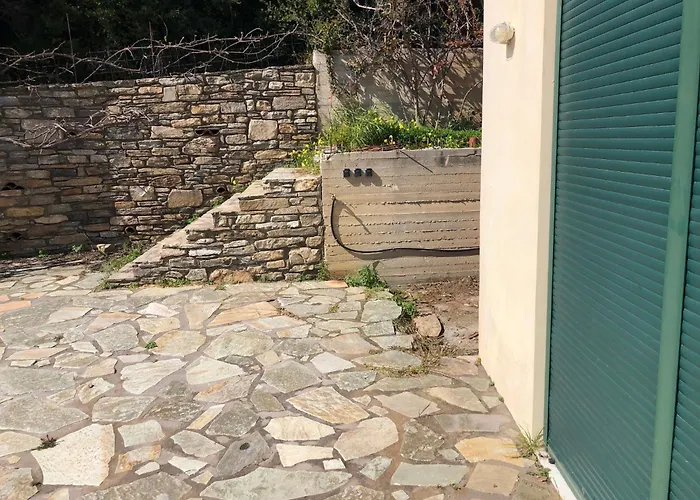 Villa A Peaceful Haven In A Quiet Location With Exceptional Sea Views